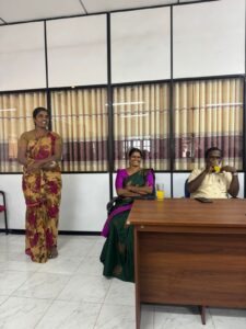 அலுவலக முகாமைத்துவ சேவை உத்தியோகத்தா் திருமதி.சி.சிந்துசா அவா்களின் பிாிவுபசார நிகழ்வு